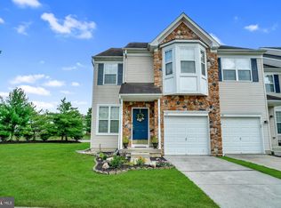 157 Rittenhouse Dr, Deptford, NJ 08096