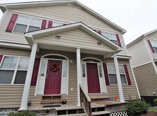 102 Sea Knight Ln, Havelock, NC 28532