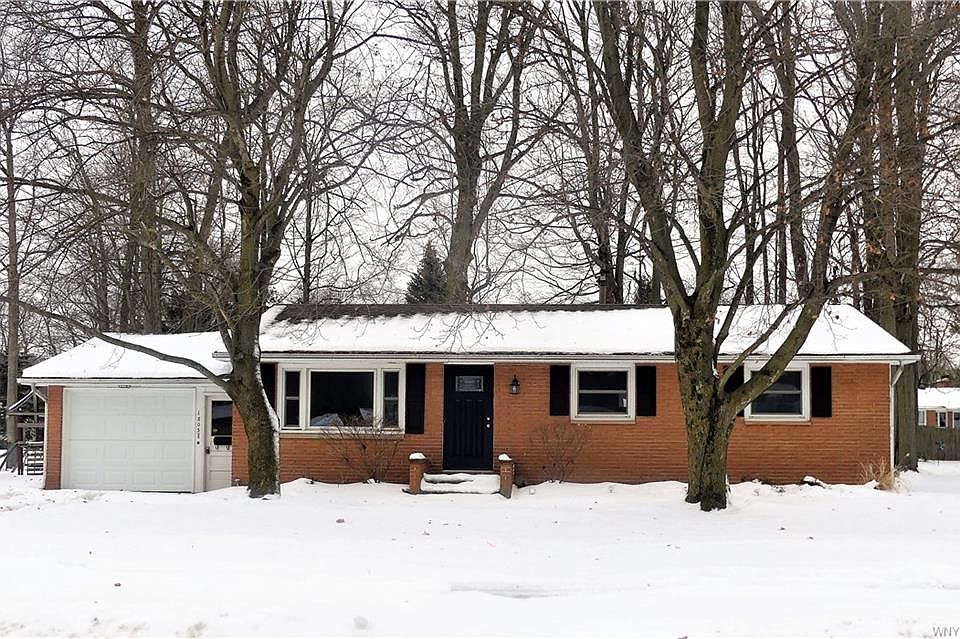1st image of 1805 Arlington Dr
