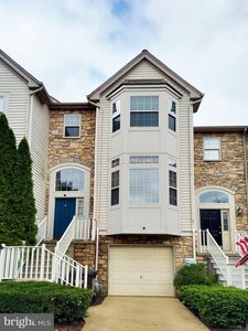 4245 Waterford Dr, Center Valley, PA, 18034
