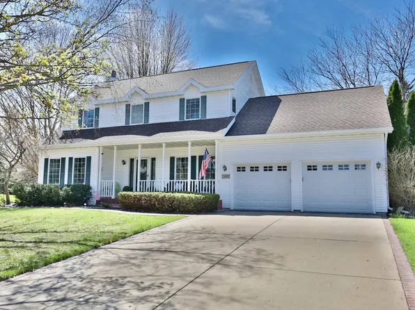962 Kimberton Ct, Sun Prairie, WI 53590