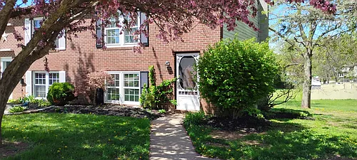 818 Johahn Dr Photo 1