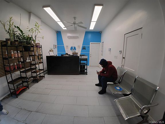 2nd image of 10418 Jamaica Avenue