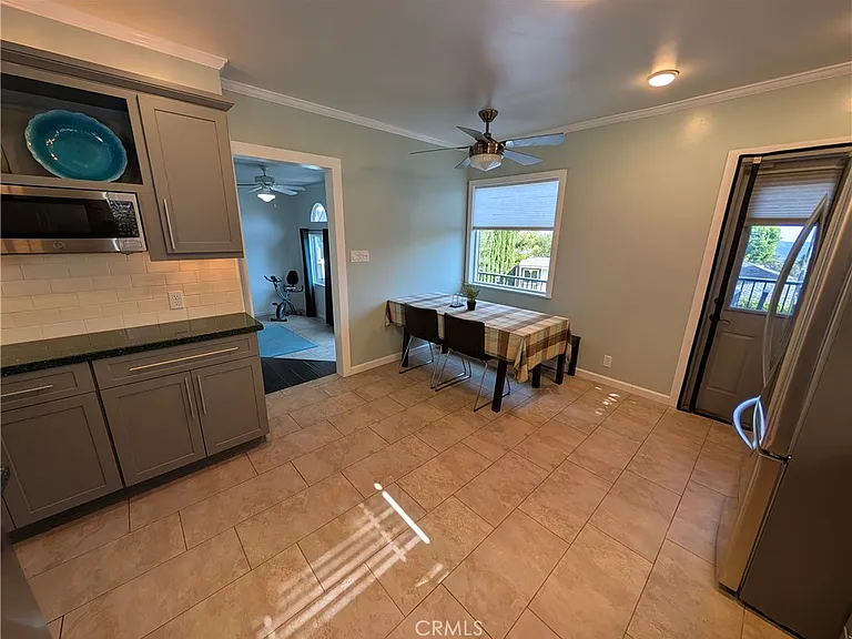 2828 Henrietta Ave — Photo 47
