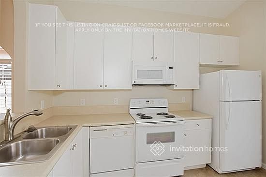 5th image of 2110 NE 37th Rd