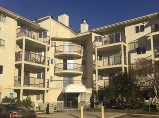 5065 31st Ave NW, Edmonton, AB T6L6S5