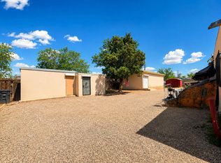 616 & 618 Mesilla St SE, Albuquerque, NM 87108