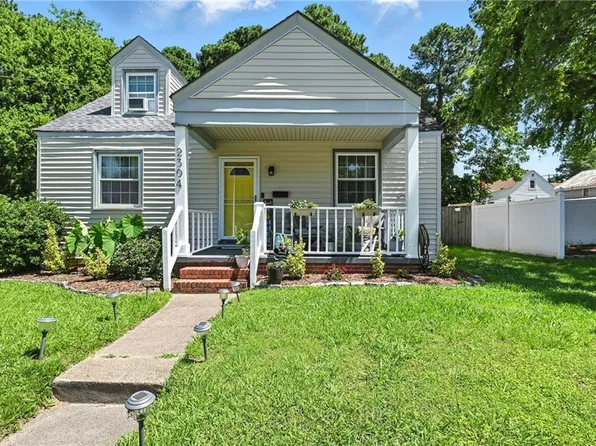 2304 Leckie St, Portsmouth, VA 23704