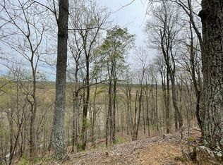 1000 Old Cabin Ln, Beaver Dam, KY 42320