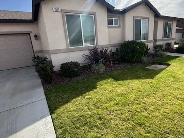 3811 W Nellis Ave, Visalia, CA 93277