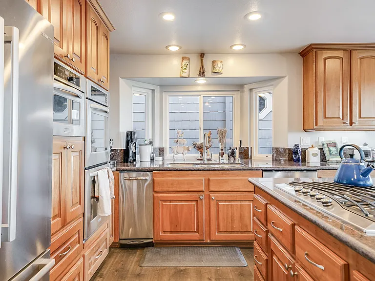 34032 Bedford Ln — Photo 37