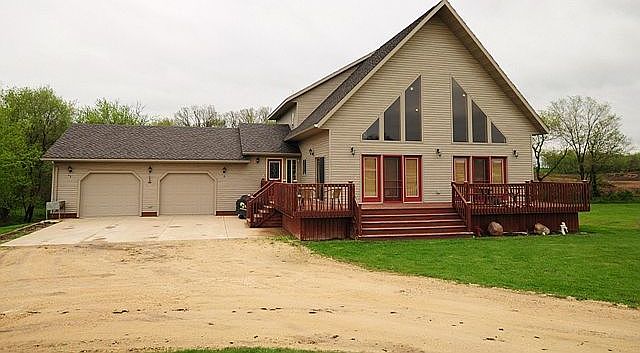 Listing photo