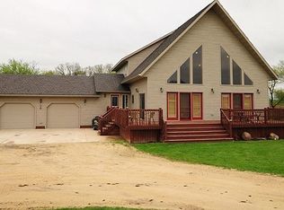 11973 400th St, Strawberry Point, IA 52076