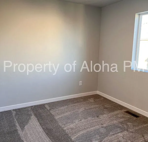 1797 S Grayling Ave — Photo 14