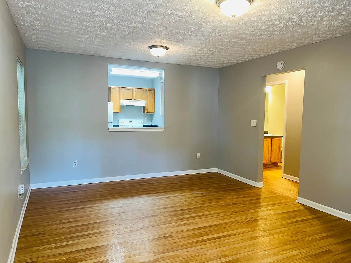 105 Granite St — Photo 4