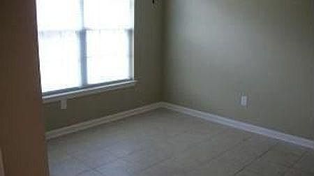 space to dinning room