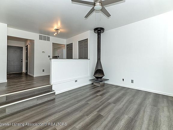 4th image of 2040 Lac Du Mont Dr Unit 170