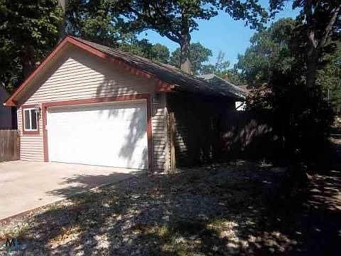 2nd image of 302 Virginia Ave