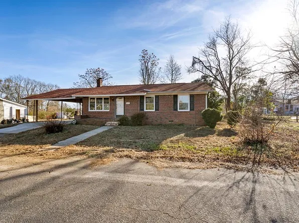 3 Hawthorne St, Honea Path, SC 29654