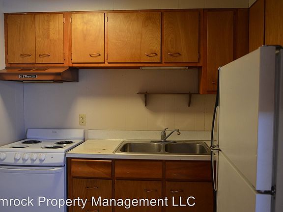 3rd image of 611 N 24th St APT 3