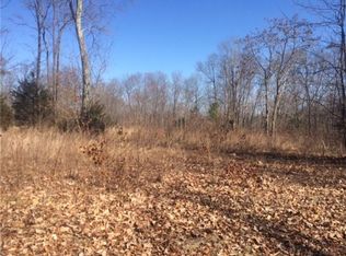 50 Dickens Hill Rd, Bradyville, TN 37026
