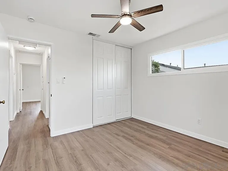 6593 Delfern St — Photo 19