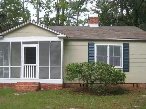 1413 Iola Dr, Valdosta, GA 31602