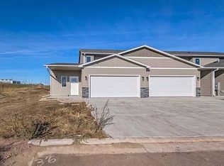 6000 Copper Pl, Sioux Falls, SD 57110