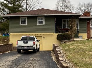 302 Flatwood Fallen Tmb Rd, Lucasville, OH 45648