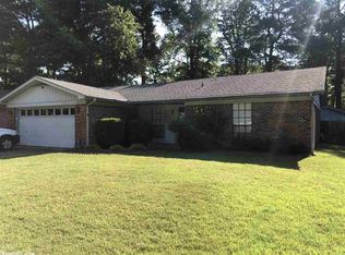 10723 Valiant Dr, Little Rock, AR 72209