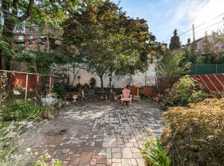 228 Sackett St #1A, Brooklyn, NY 11231