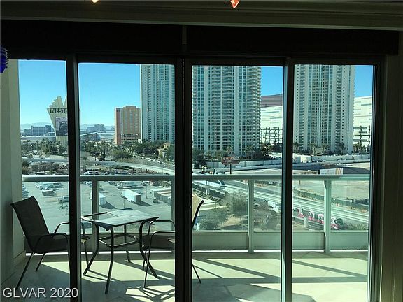 5th image of 222 Karen Ave Unit 1003