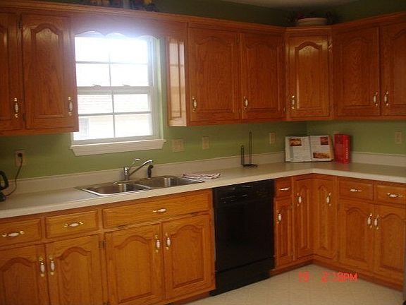 4th image of 3620 Darice Ln