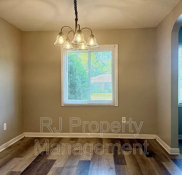 5368 Scottsdale Ave — Photo 19