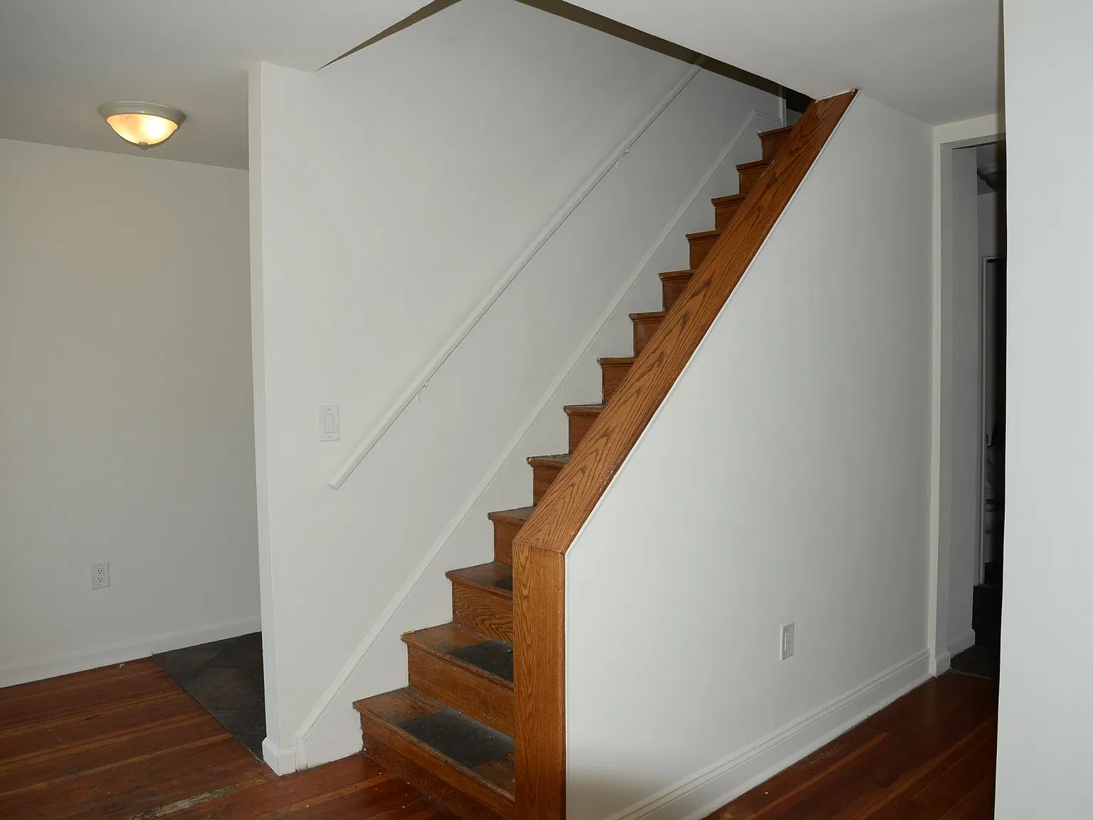 410 W High St — Photo 4