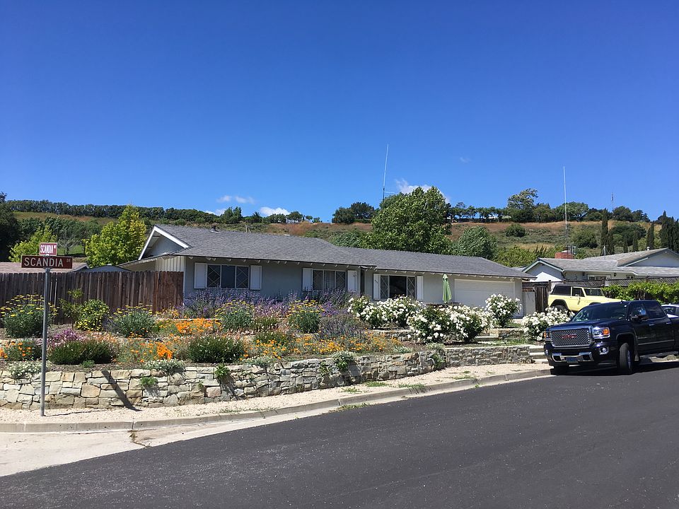 1st image of 455 Scandia Dr