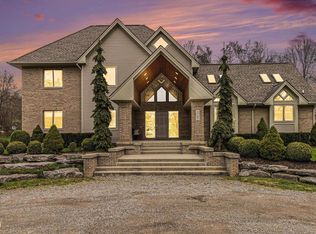 3767 S Hill Rd, Milford, MI 48381