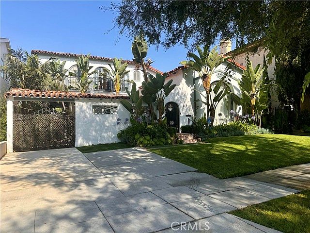 1st image of 213 El Camino Dr