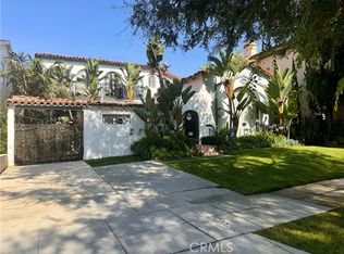 213 El Camino Dr, Beverly Hills, CA 90212