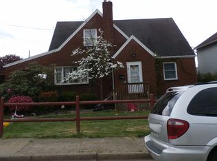 226 Brokaw Ave, Donora, PA