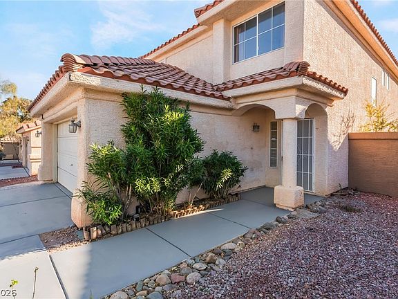 2nd image of 8317 Sky Canyon Ct