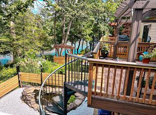 15 Running Ct, Essex, MD 21221