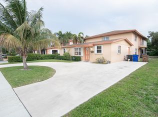 250 SW 1st Ct, Deerfield Beach, FL 33441