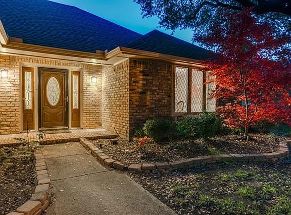 2nd image of 9738 Trevor Dr