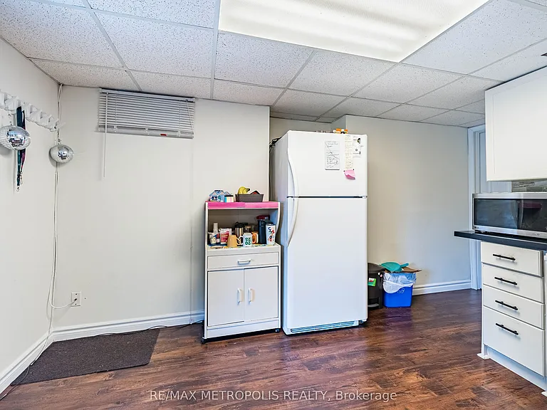 22 Mayflower St #BASEMENT — Photo 8