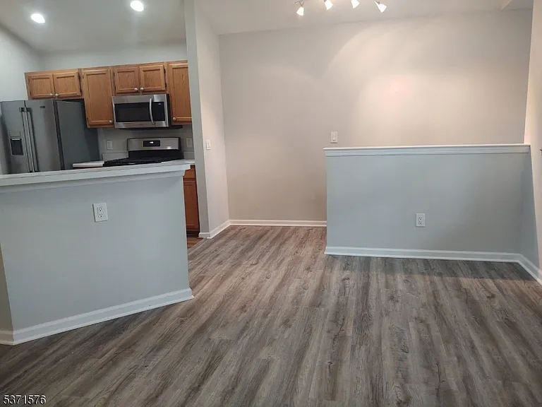 5912 Tudor Dr — Photo 5