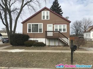 6322 W 99th St, Oak Lawn, IL 60453