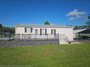 401 E Maxanna Blvd, Sebring, FL 33875