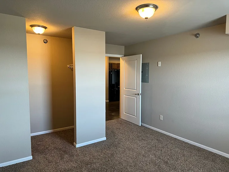 Aspen Trail Apartments — Photo 65