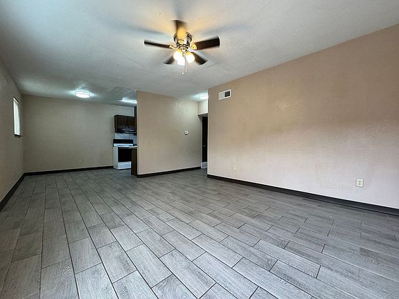 3rd image of 226 Cherry St #37